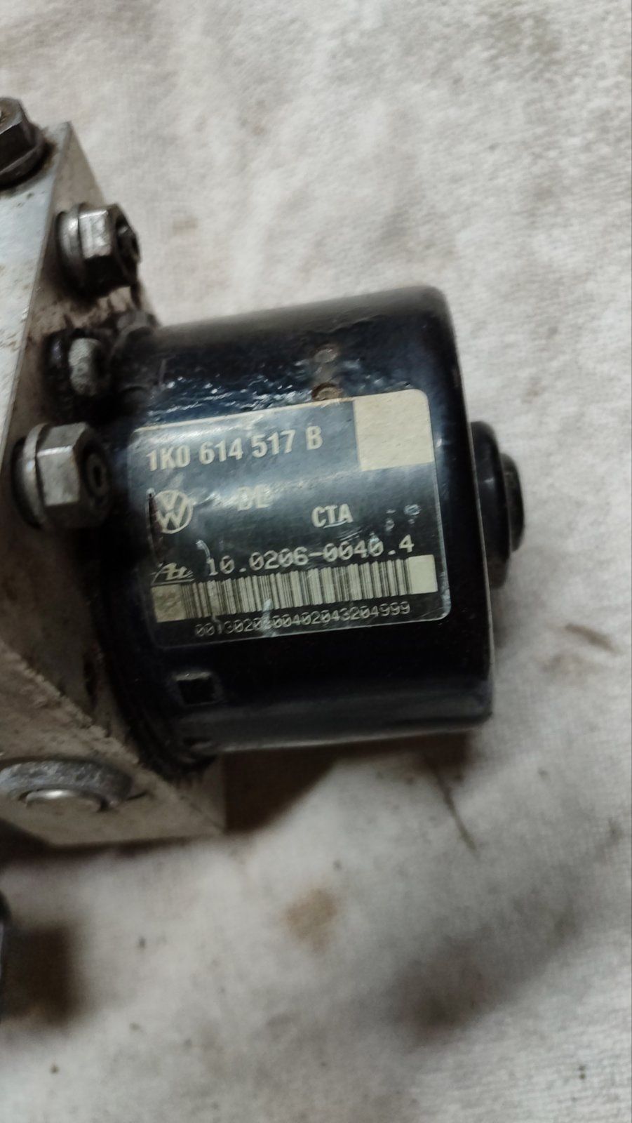 Блок ABS Volkswagen Golf 5, Touran, Skoda Octavia Toyr, А5