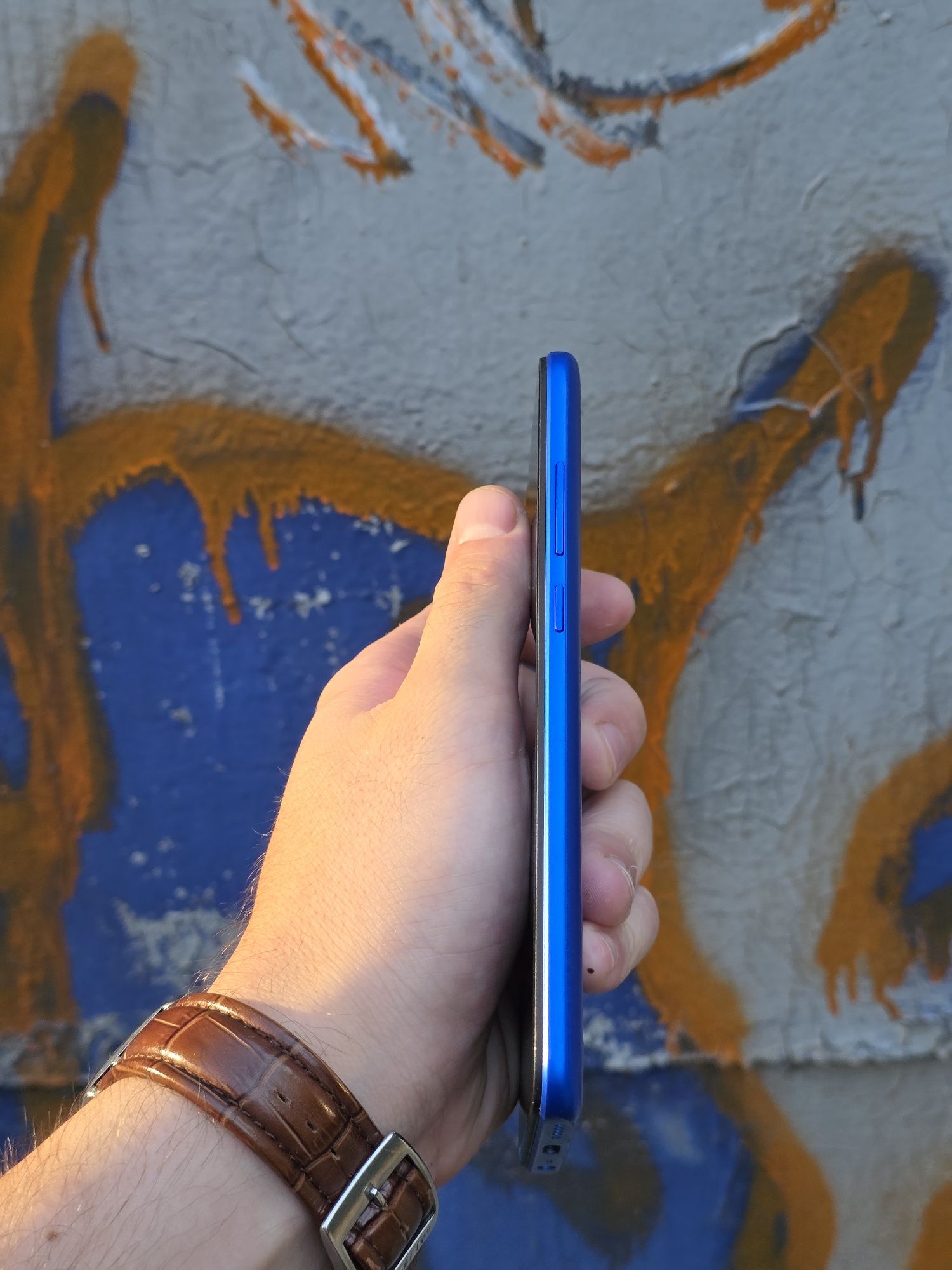 Телефон Xiaomi redmi 8a 3/32