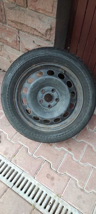 Komplet na zimę. Opony + felgi. Audi.