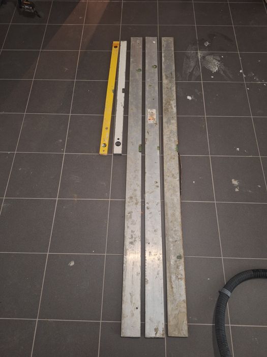 Poziomica łata murarska 2m zestaw