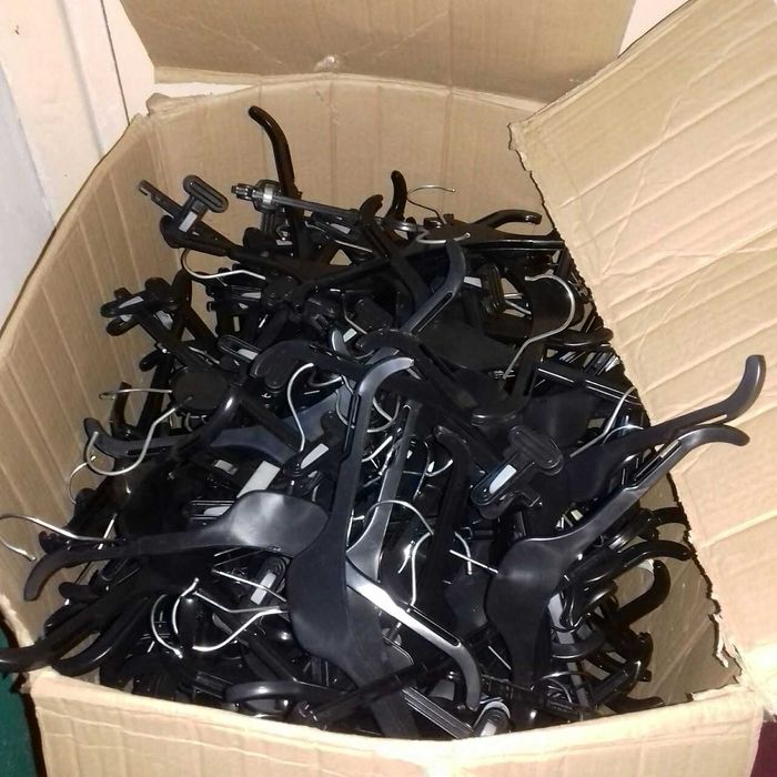 Пластикова Вішалка для Одягу