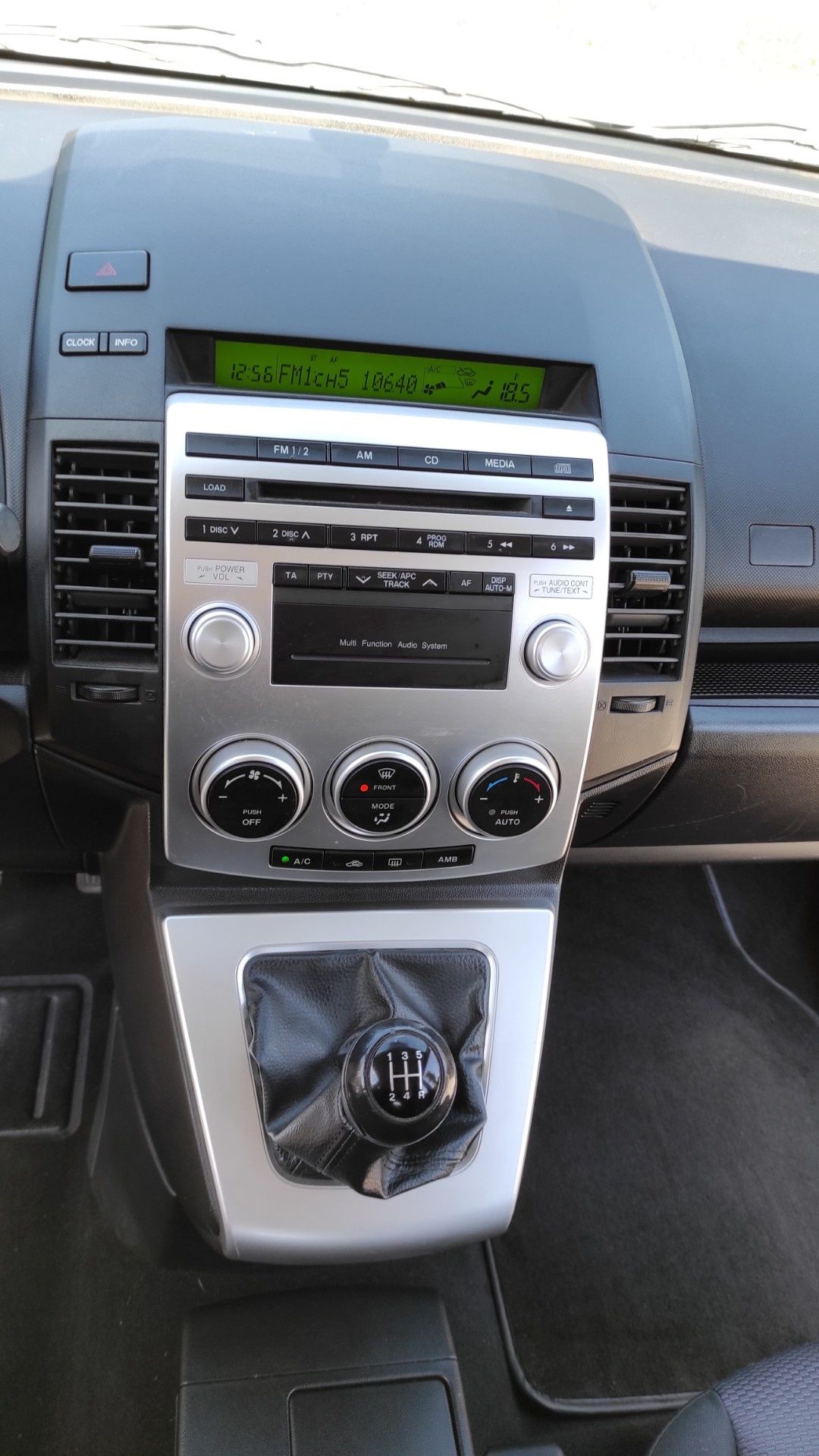 Mazda 5, 2006, 1.8 бензин, механіка, 7 місць