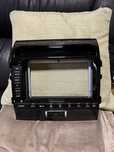 Переходная рамка AWM 881-07-083 для Toyota Land Cruiser 200.
