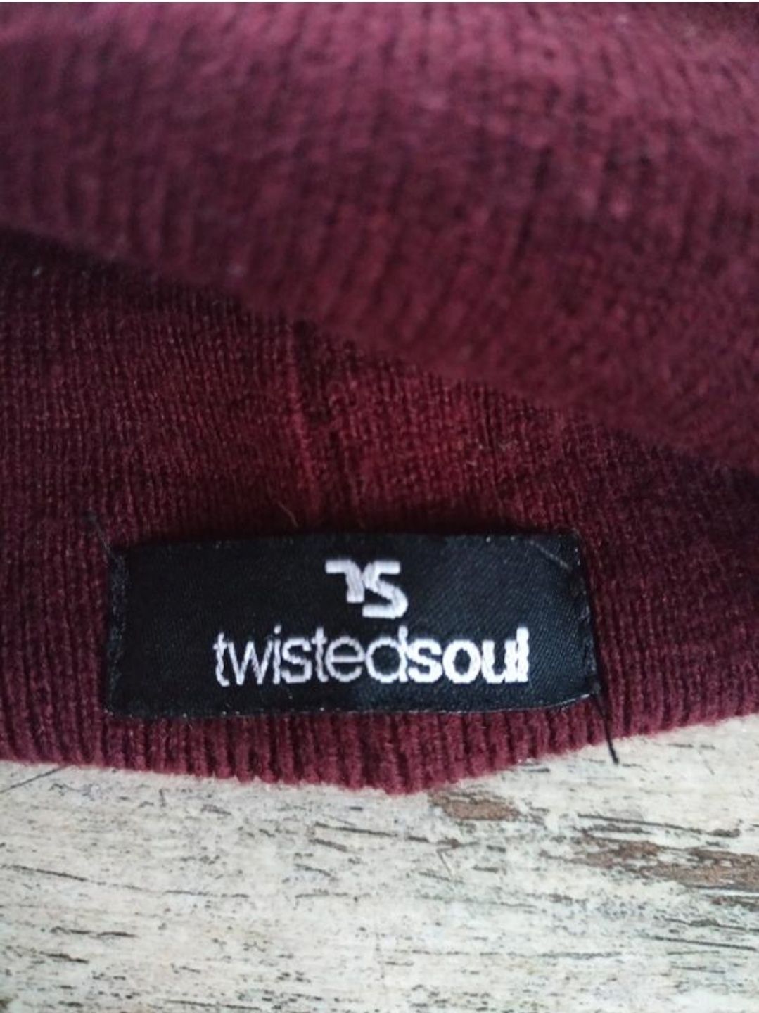 Бордова модна шапка на дівчинку twistedsoul 6-9 років