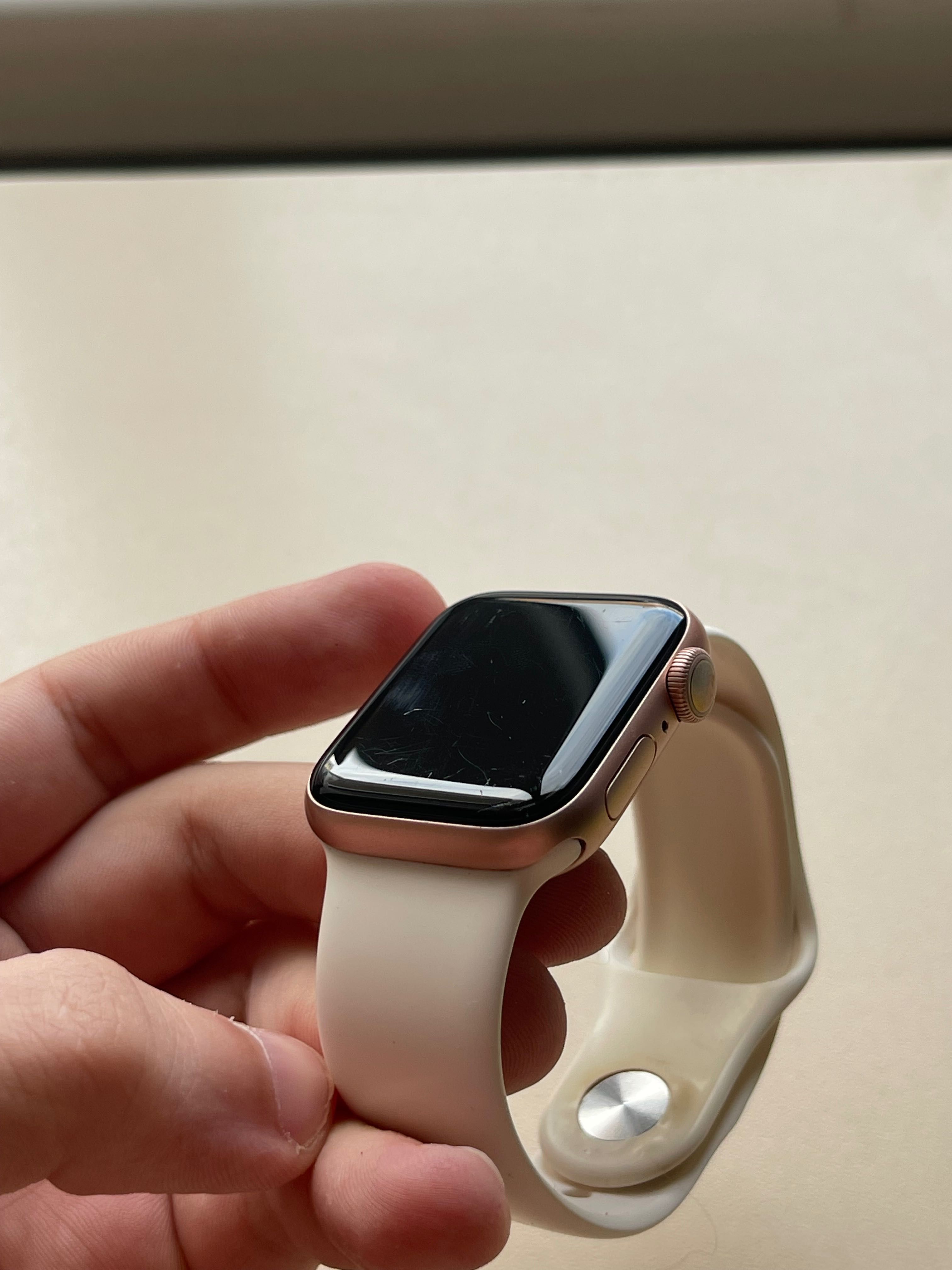 Apple Watch 5 40mm | в хорошому стані