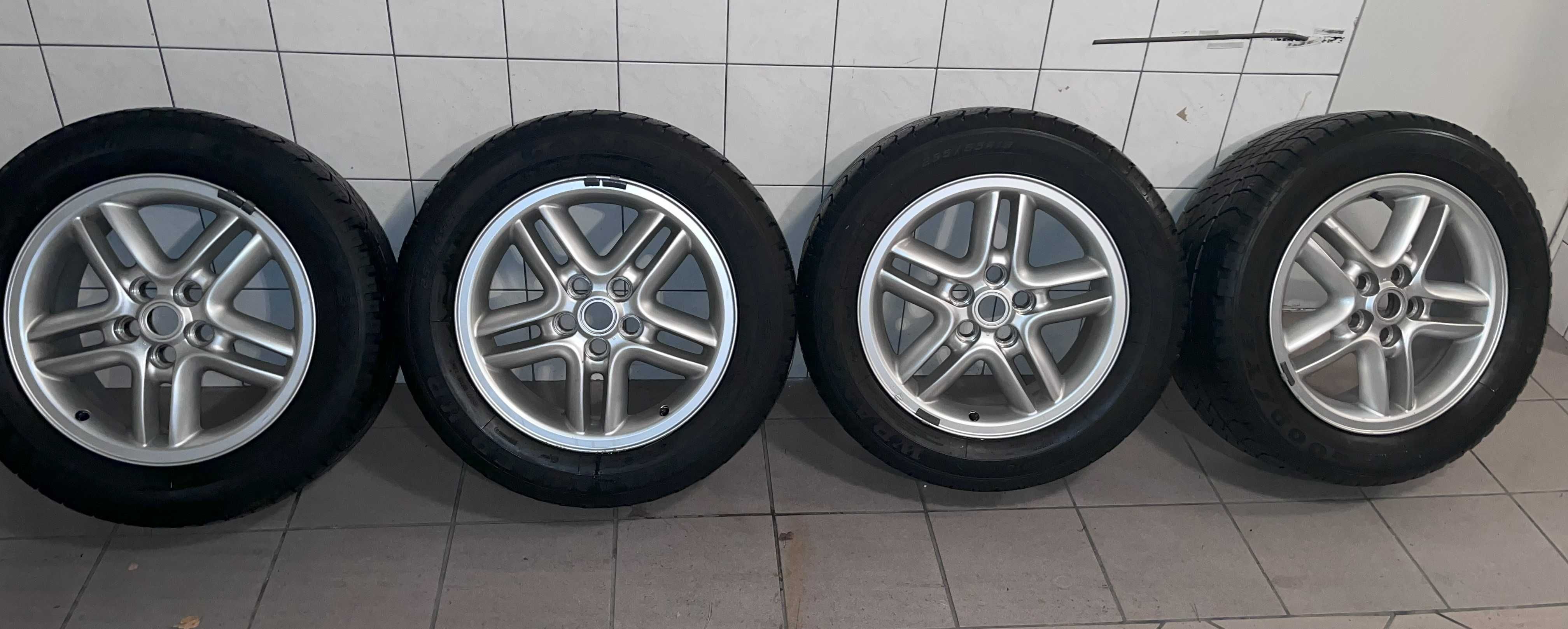 Koła Alufelgi 18" 4 szt. z oponami