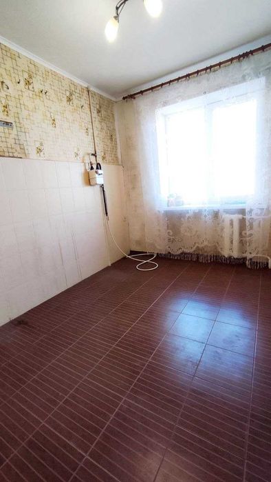 Продам 4 к квартиру ж/м Приднепровск, ул.20 лет Победы 29