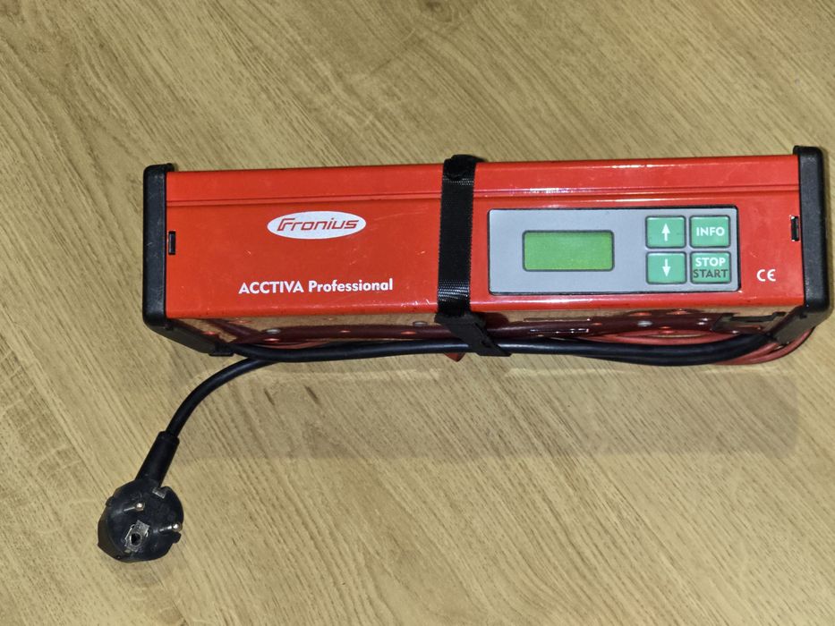 Fronius acctiva 30 Amper 12v prostownik