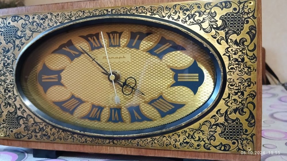 Годинник Янтарь камінний, часів СРСР робочий