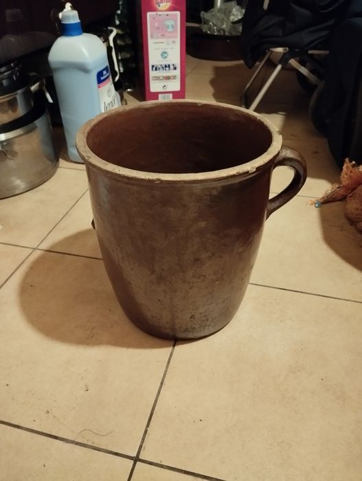 Garnek kamienny na kiszonki