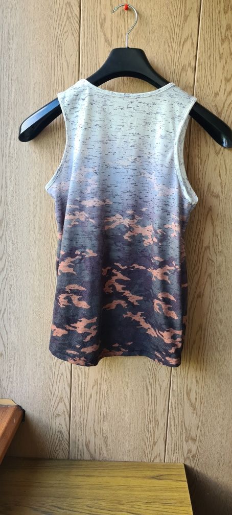 Майка Primark,H&M