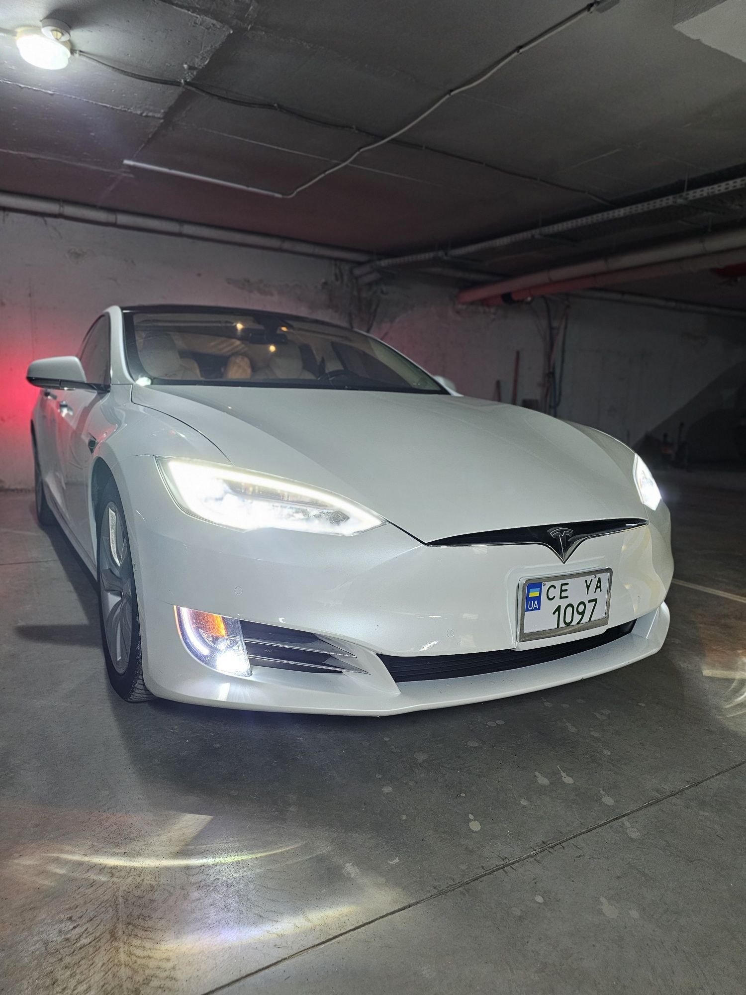 Tesla model s 100d 2018р.в. 100квт