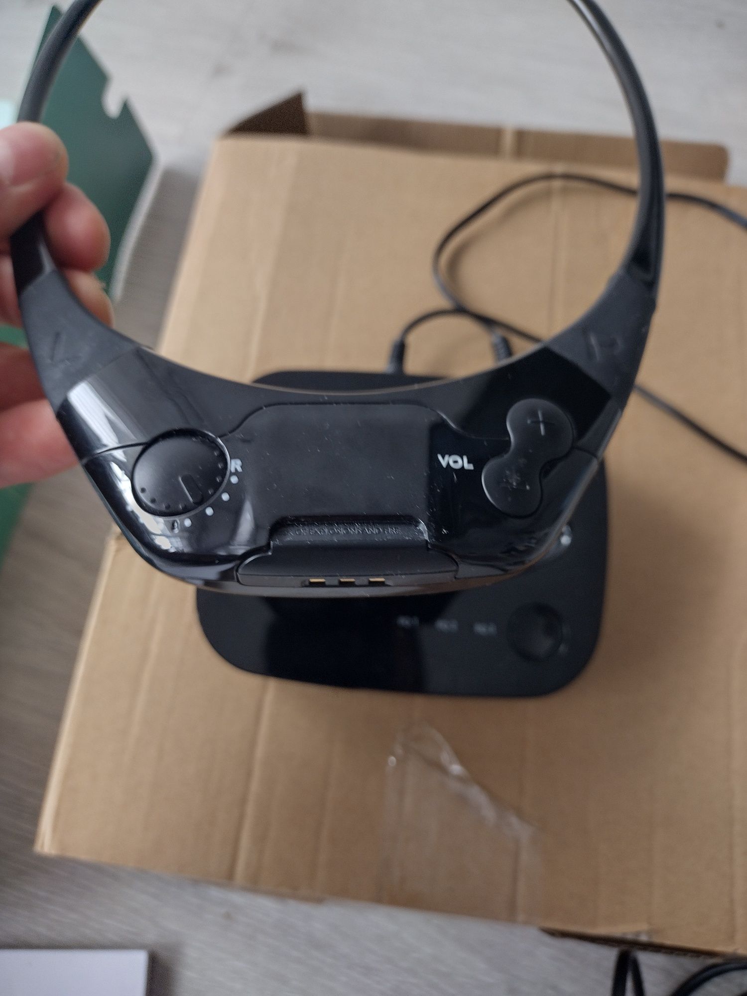 Philips SSC5001/10 AudioBoost słuchawki do TV możliwa szybka wysylka