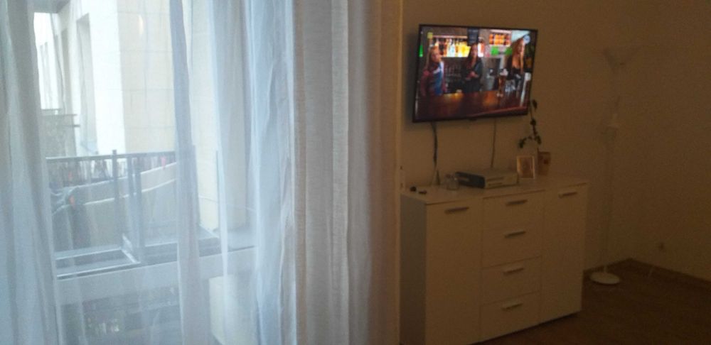 Okazja_Nowa_Kawalerka_w_Centrum_Błonia_ul.3maja5_Bezpośrednio