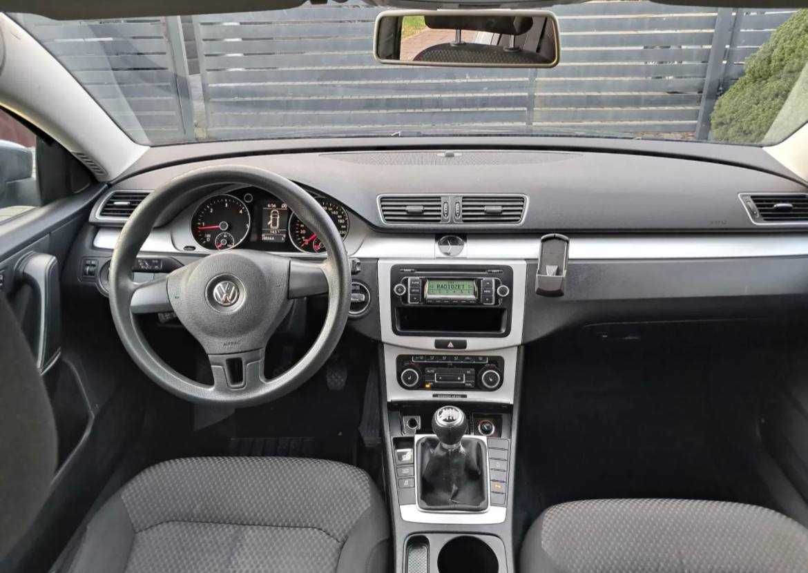 Volkswagen Passat 1.6 TDI Comfortline Доступно в розстрочку