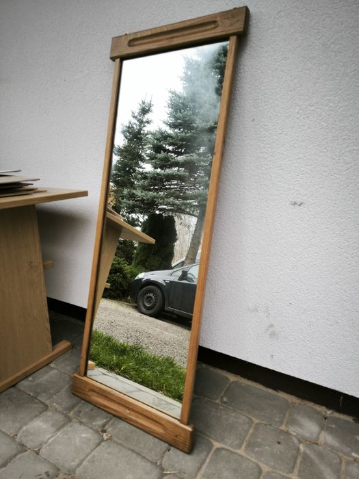 Lustro w dębowej oprawie Dębowe
