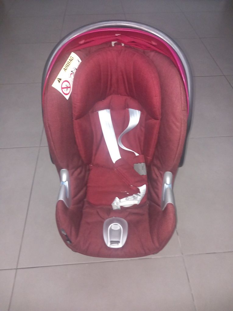 Ovo  isofix cybex  aton q