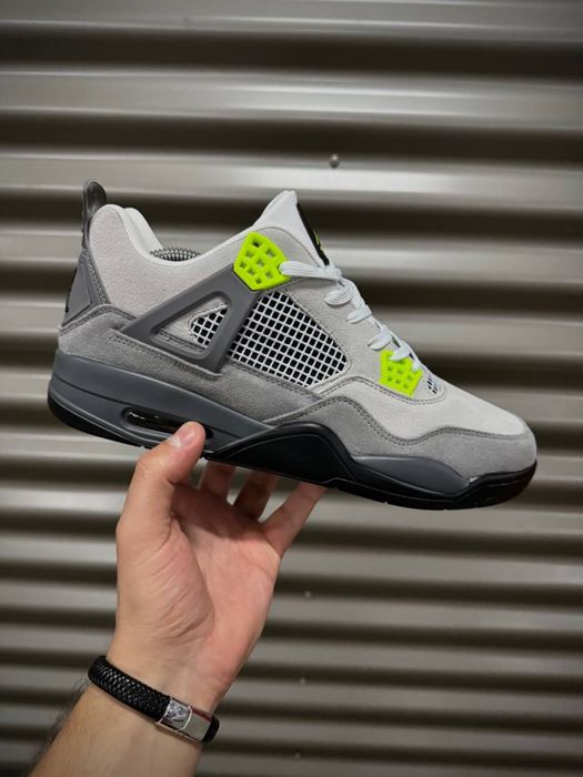 Чоловічі Кросівки Nike Air Jordan Retro 4 (Без предоплат )