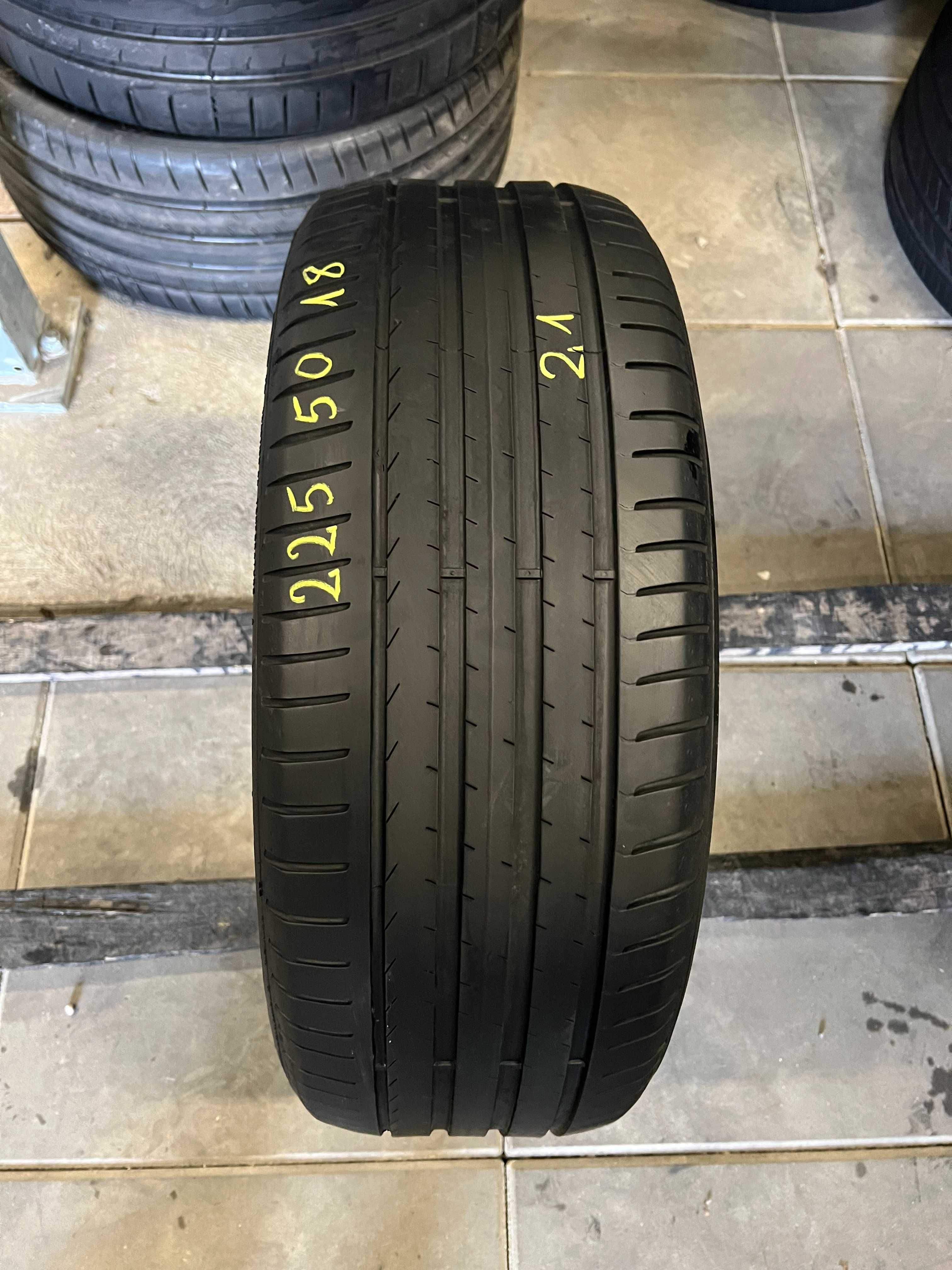 Opona letnia 225/50/R18 Pirelli Cinturato P7 / 2021r - 1 sztuka