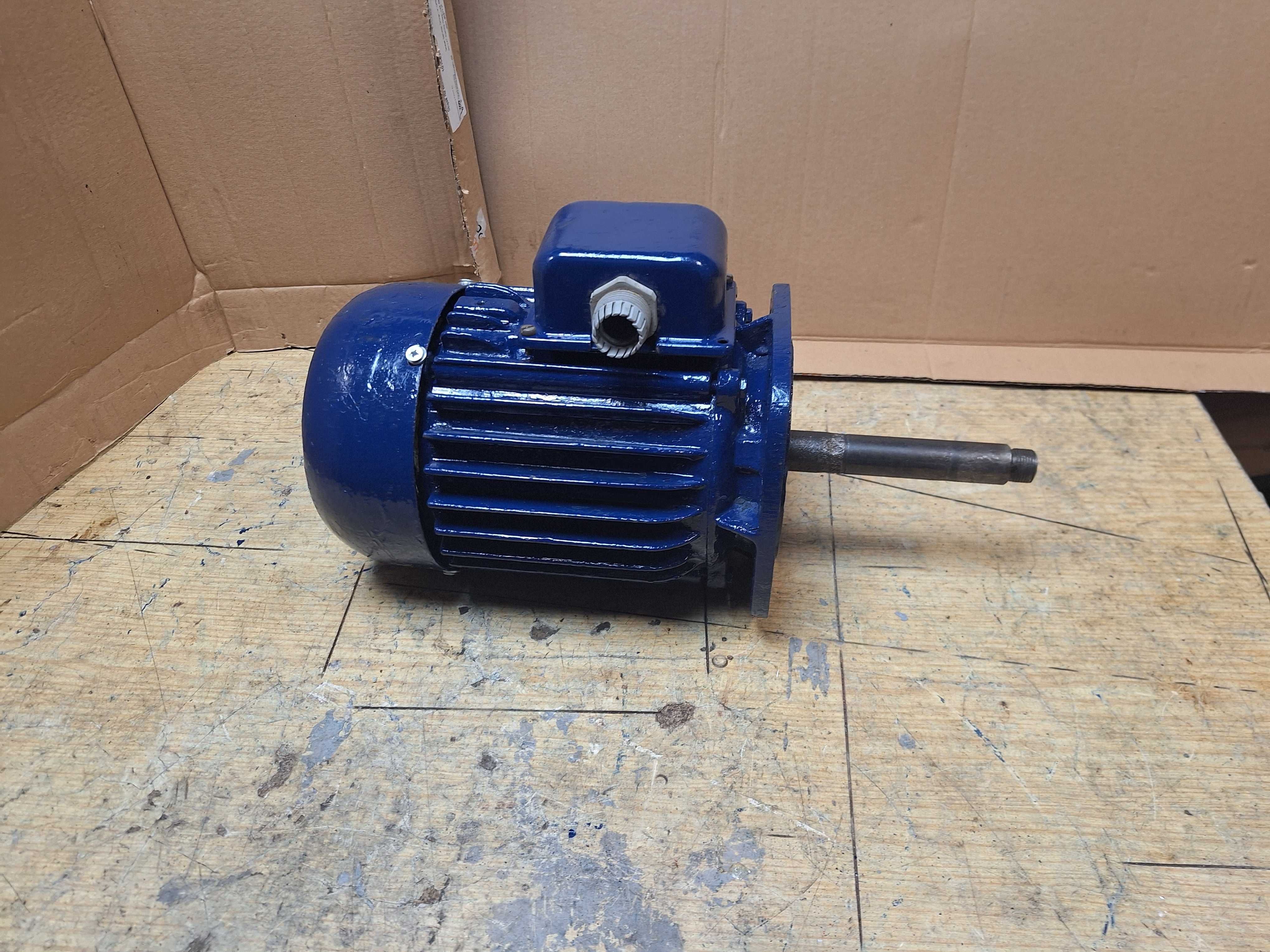 Silnik elektryczny 0,8KW 380V 1400 obrotów