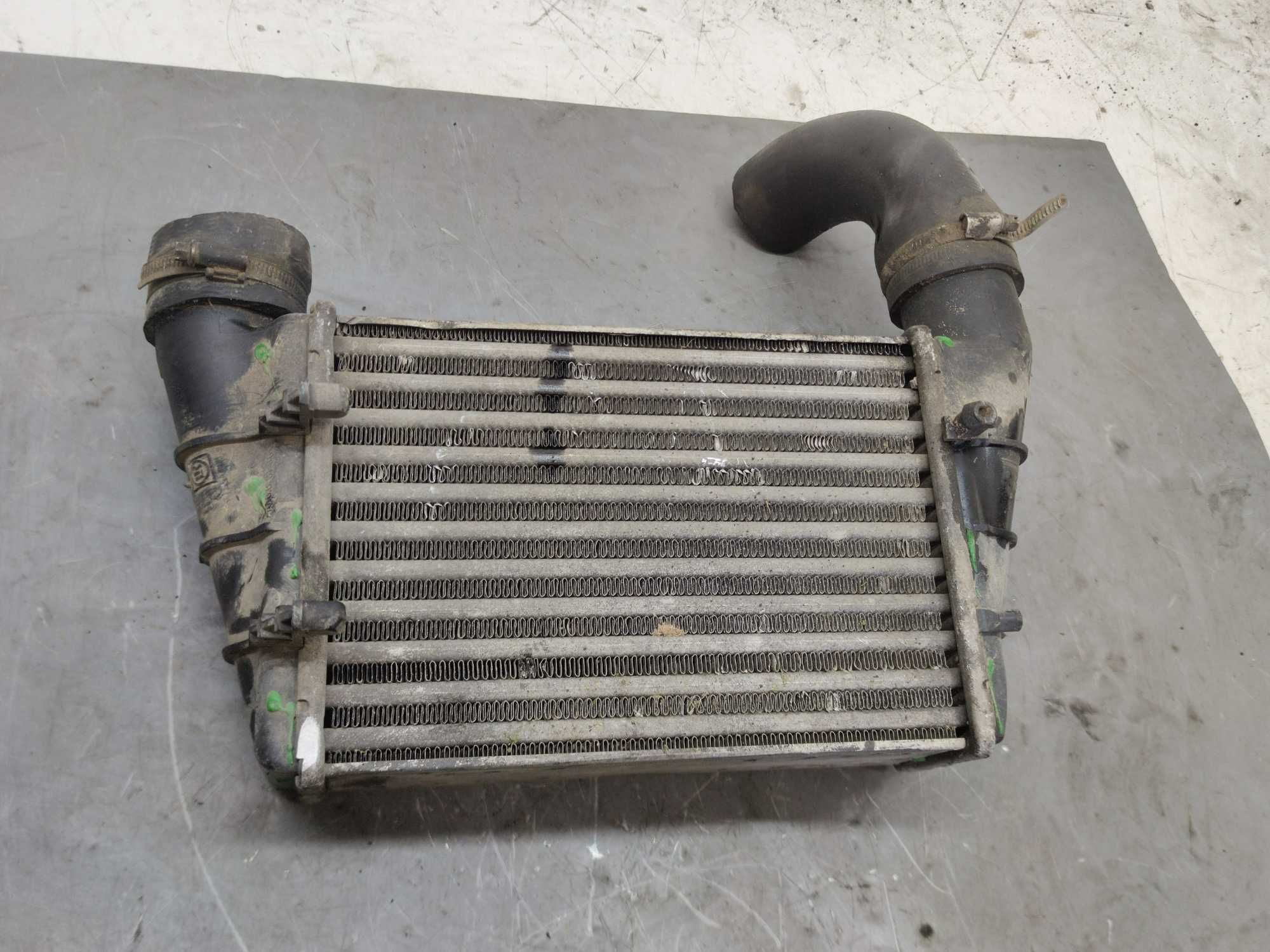 VW Passat B5 1.9 TDI Intercooler Chłodnica Powietrza