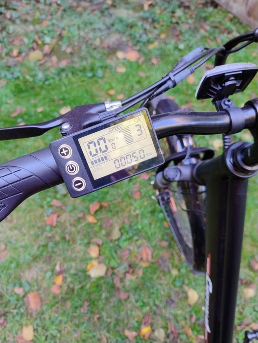 NOWY rower elektryczny Cheevalry 250W 15AH 26 cali e-biike miejski