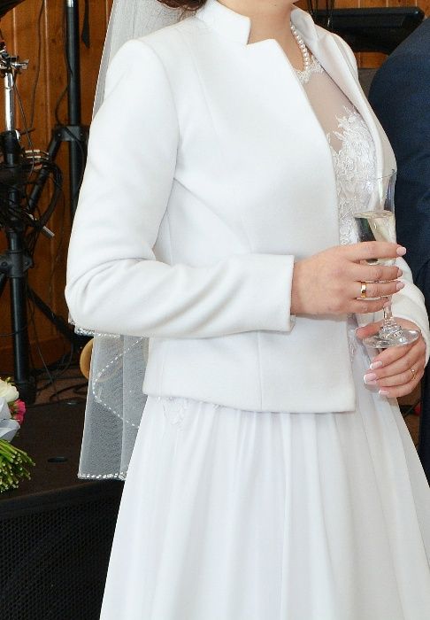 Wełniany żakiecik