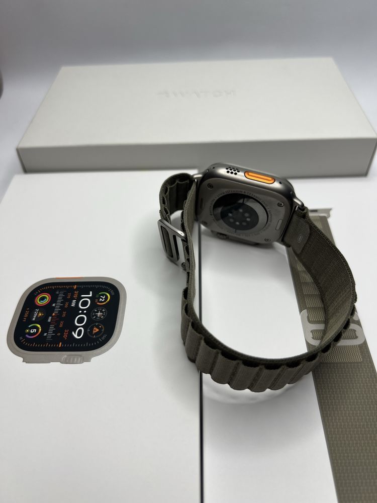 Apple Watch Ultra 2 Titanium