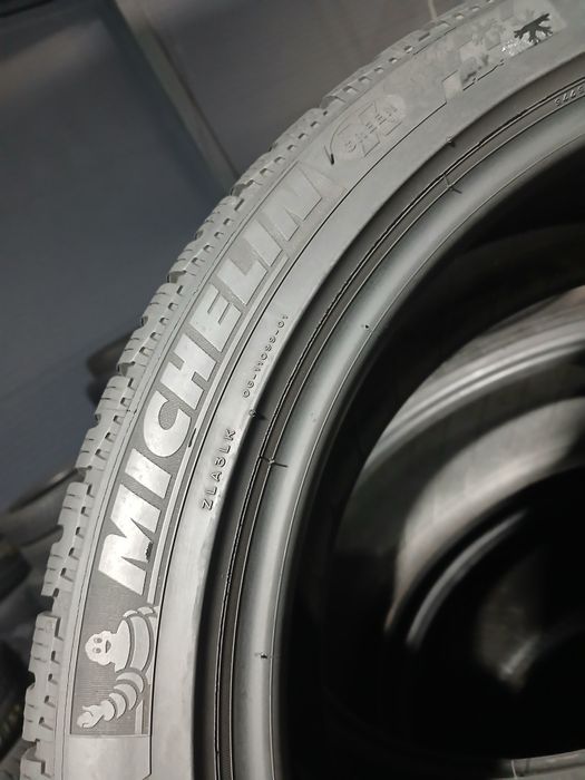 Зимові Шини БВ 225/45 R18  MICHELIN  Pilot Alpin PA4