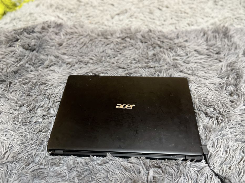 Ноутбук Aser Aspire 3