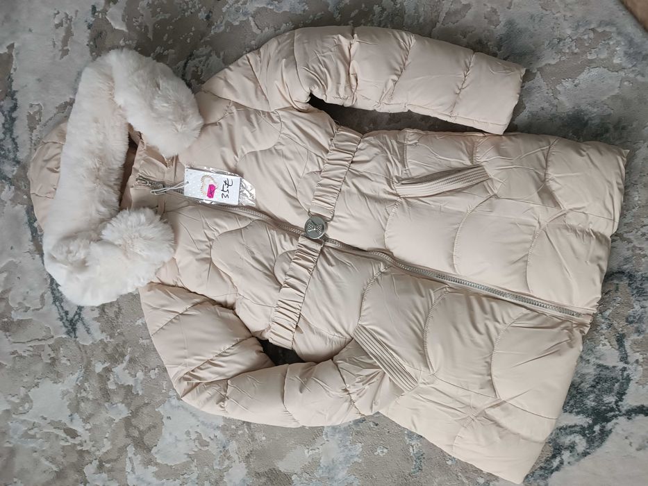 Куртка зимова 16 років