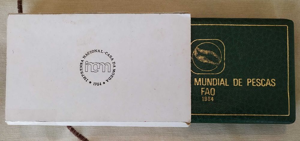 Estojo 2 moedas Conferência Mundias de Pescas FAO (BNC+Prata Proof)