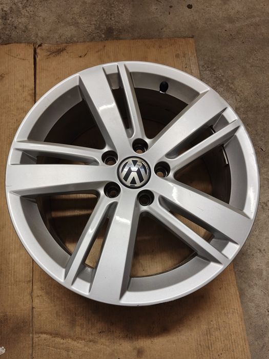 Диски VW Sharan, Audi, Skoda  R17