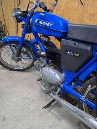 sprzedam motorower romet 205