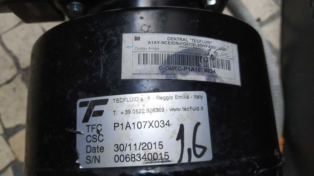 central hidráulica motor bomba e depósito