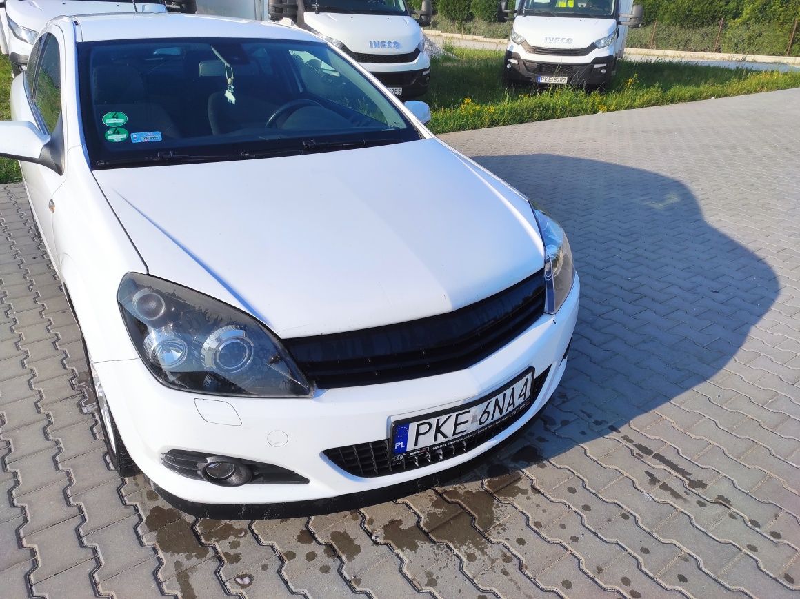 Opel Astra GTC 2008 1.6