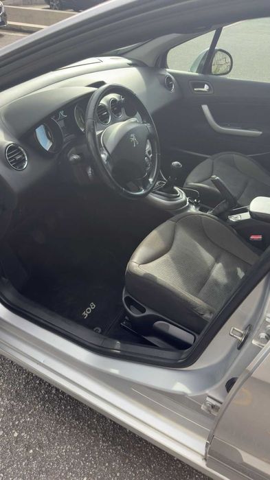 Peugeot 308 1.6 ano 2011