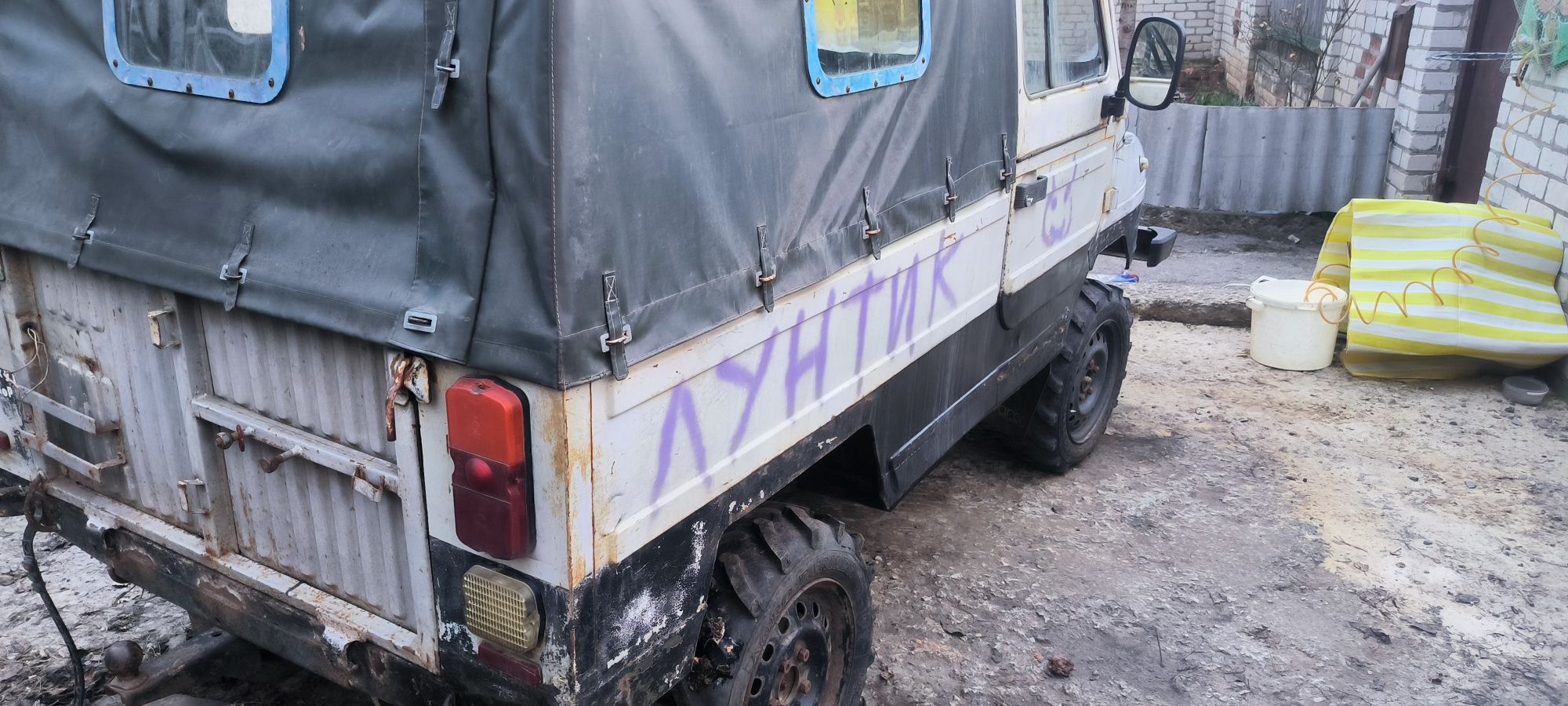 ЛуАЗ  Волынь 4х4