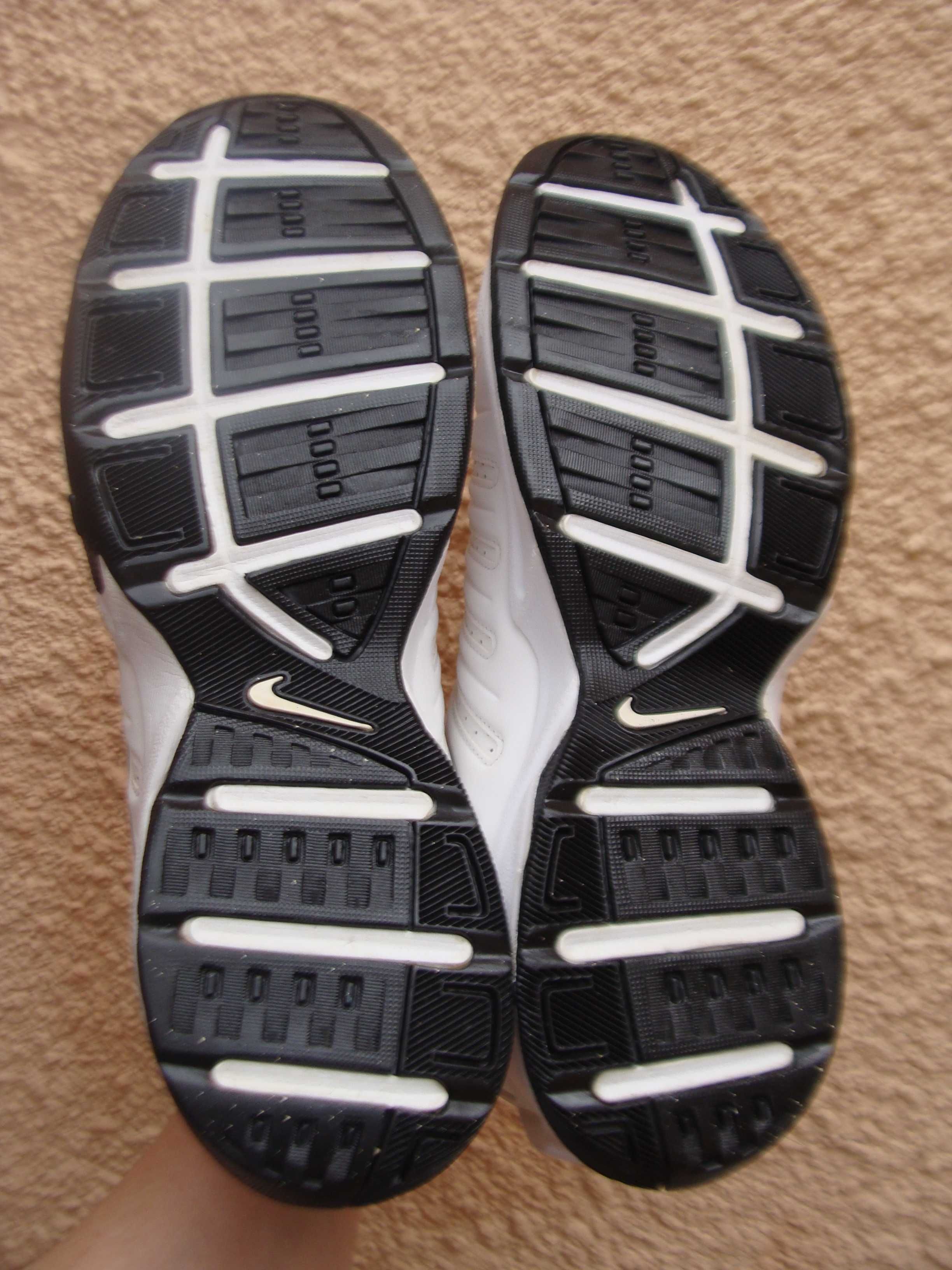 44.5/28.5 см Nike T-Lite X кроссовки кожаные белые оригинал