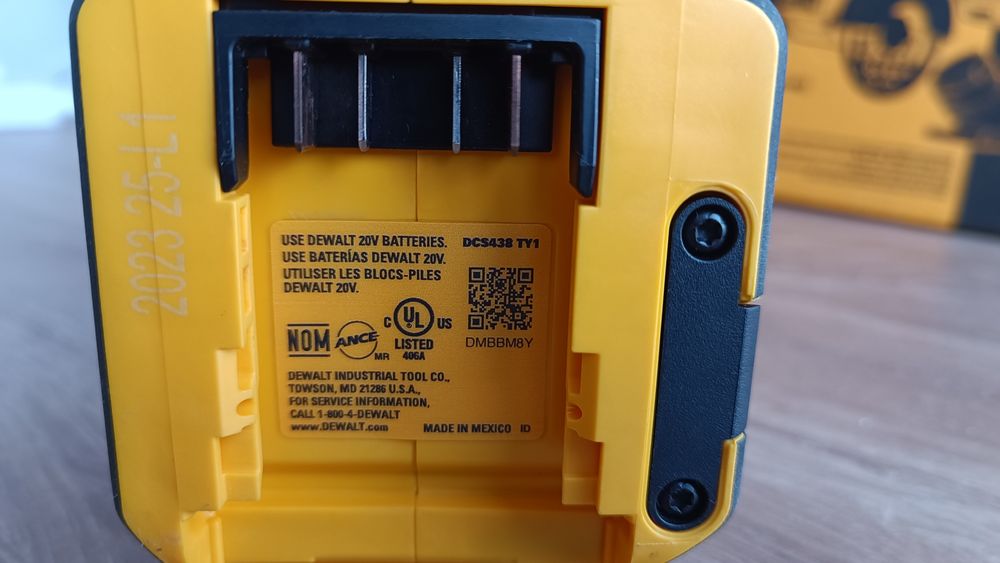 DEWALT DCS438 міні болгарка безщіткова різак мексика
