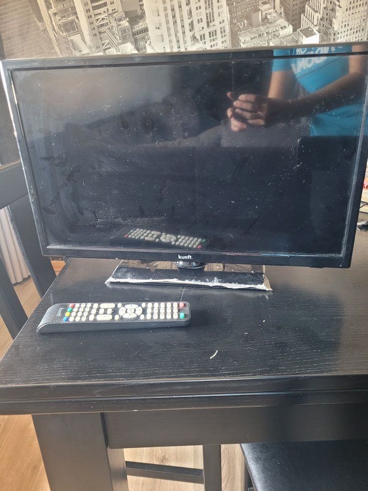 TV led 22 polegadas
