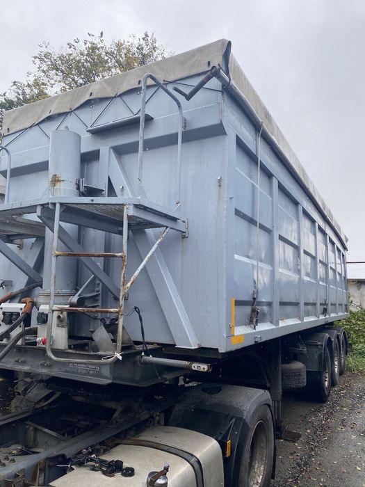 Напівпричіп самоскид