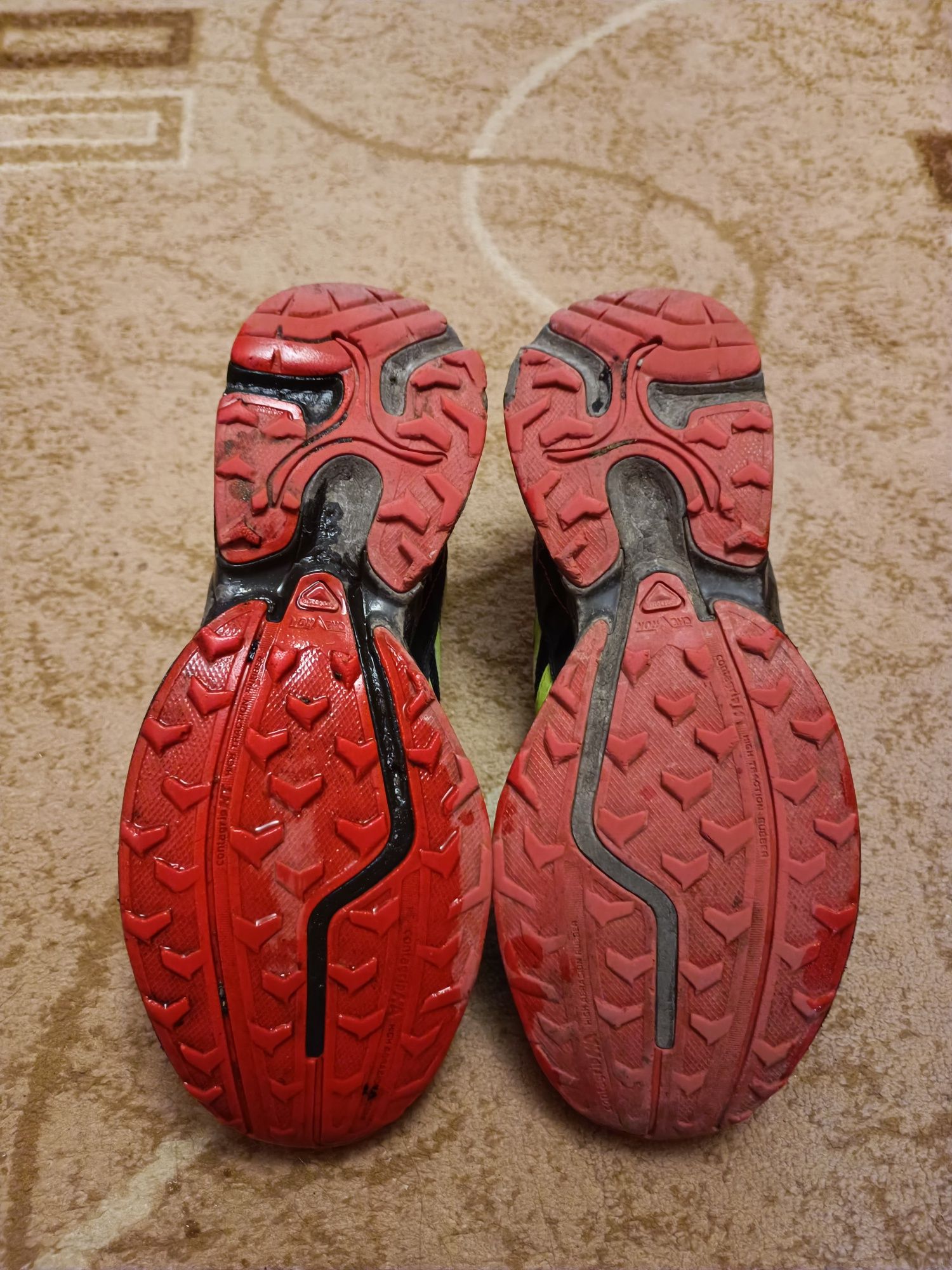 Літні кросіки Salomon 42.5 розмір