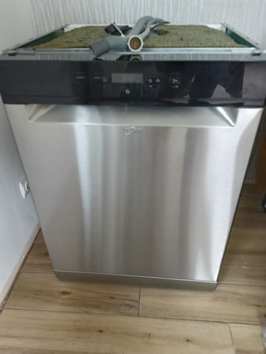 Zmywarka Whirlpool oddam za 2 paczki kawy