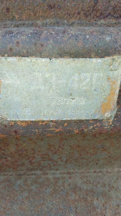 Лопата до трактора