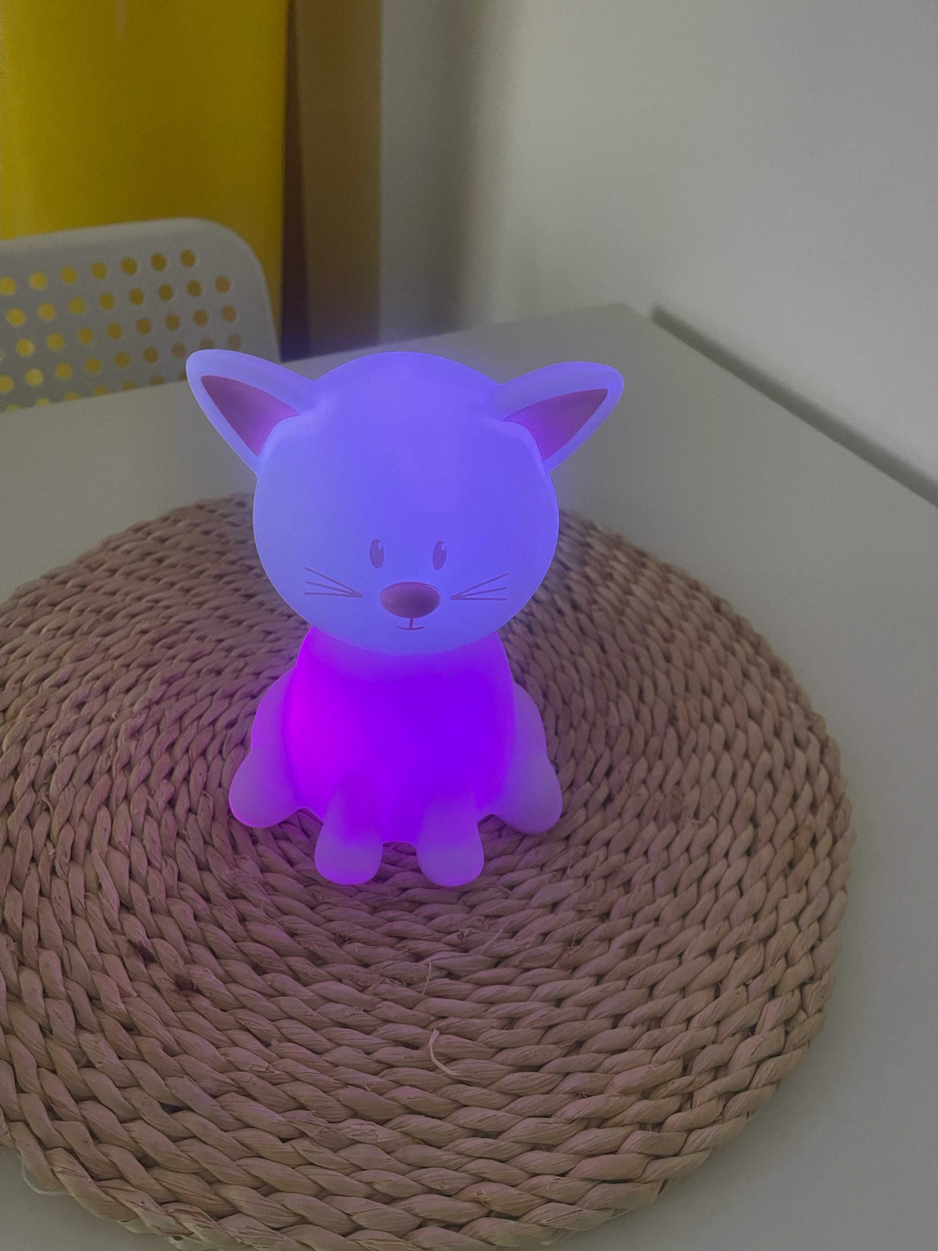 lampka w kształcie kota