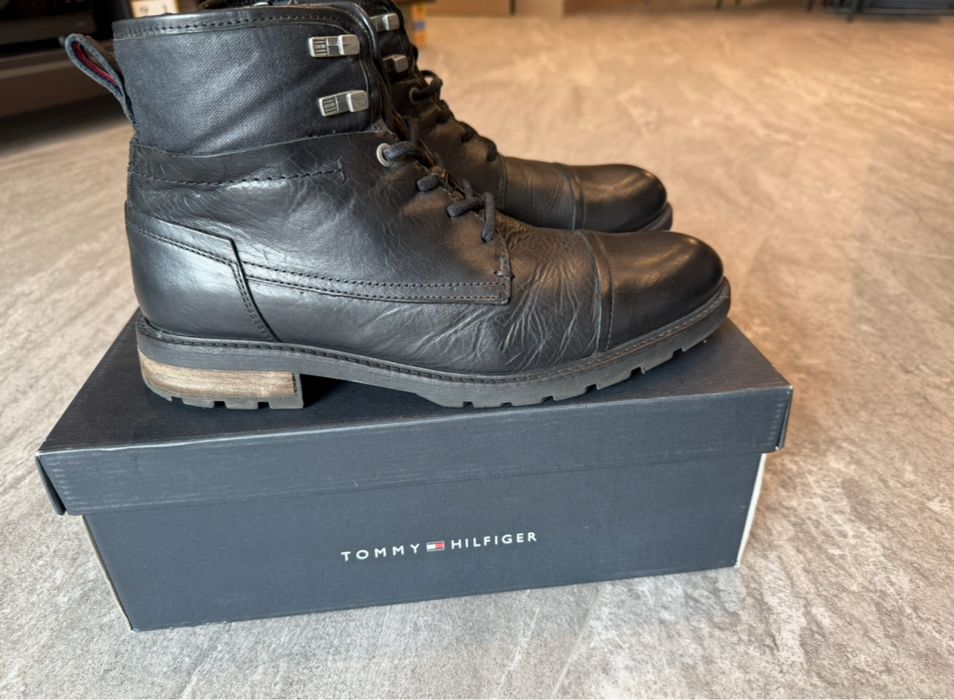 Ботінки Tommy Hilfiger 44 розмір