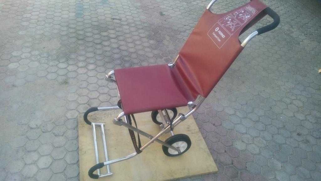 Кресло каталка FERNO AMBULANSE для перевозки эвакуация пациентов