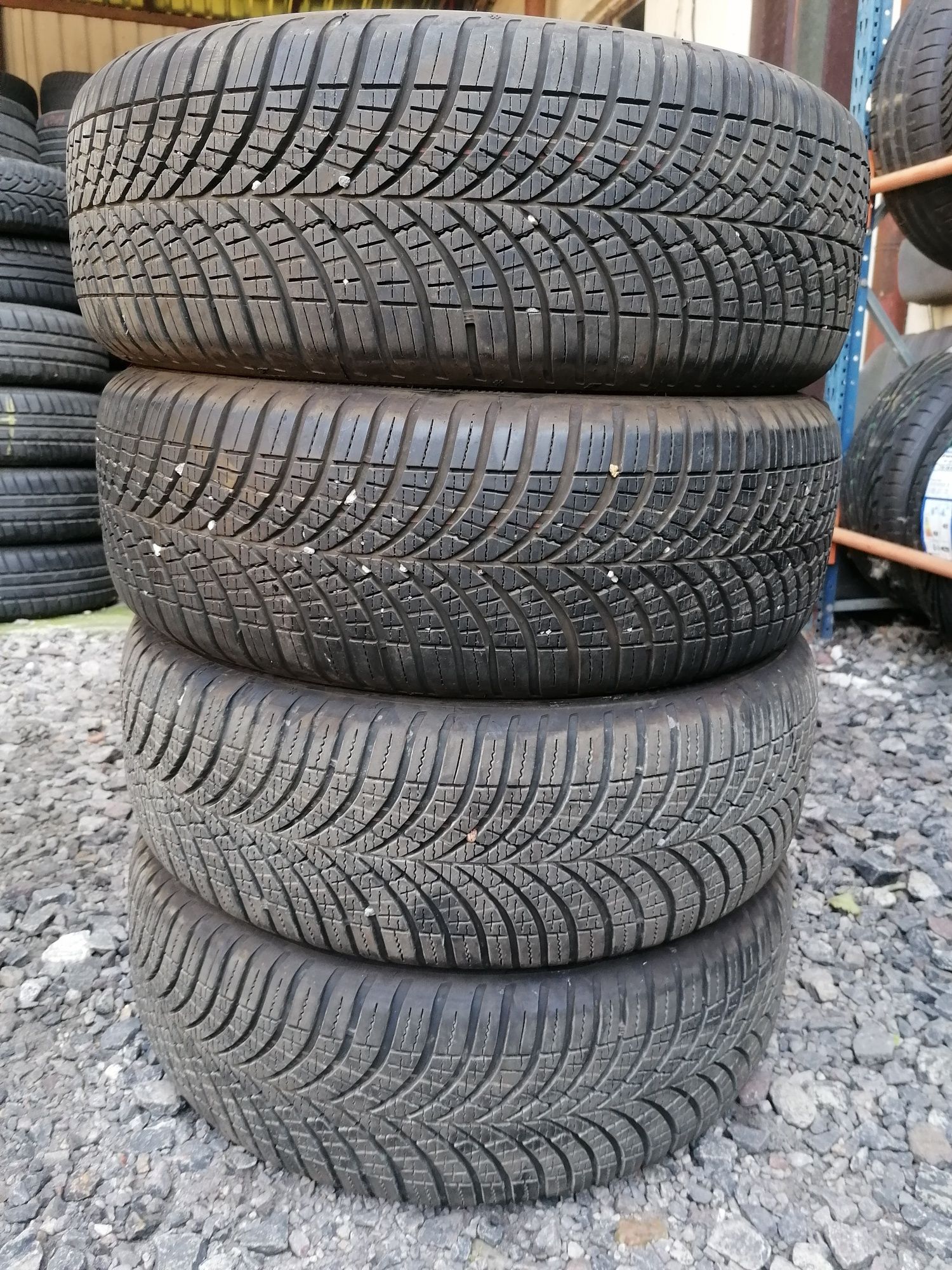 195/55/16 Goodyear 2023 rok wielosezonowe całoroczne