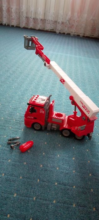 Машинка пожарна конструктор